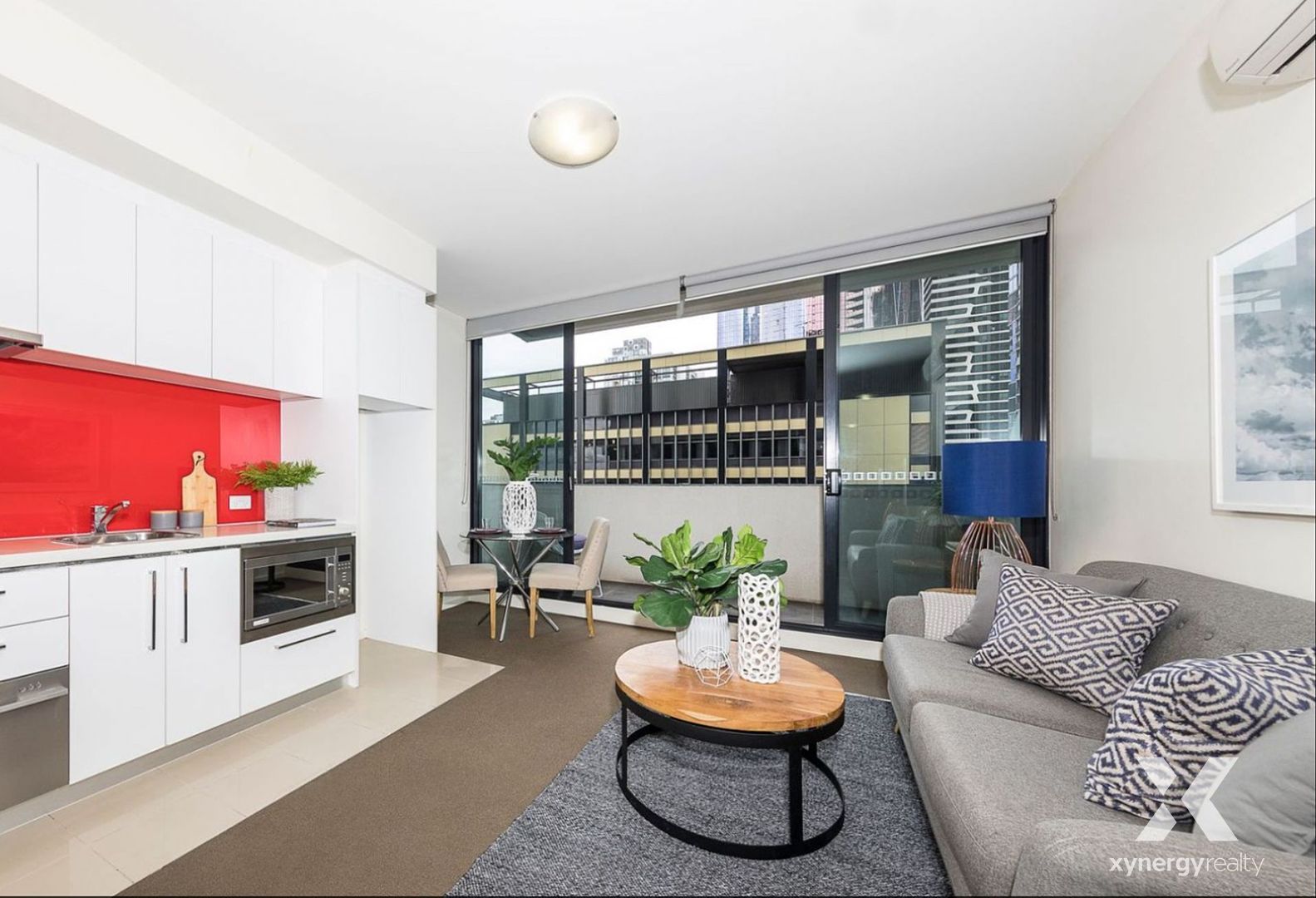 2 bedrooms Apartment / Unit / Flat in 911/25 Therry Street MELBOURNE VIC, 3000