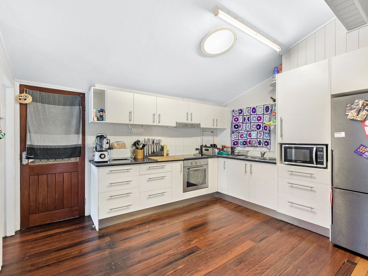 5 Shine Street, One Mile QLD 4305, Image 0