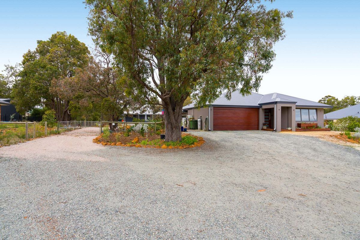 11 Meldrum Loop, Bedfordale WA 6112, Image 1