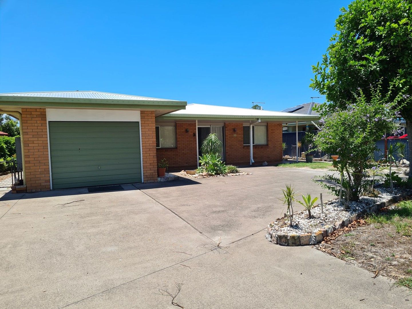 2 bedrooms House in 22 Ferguson Avenue BONGAREE QLD, 4507