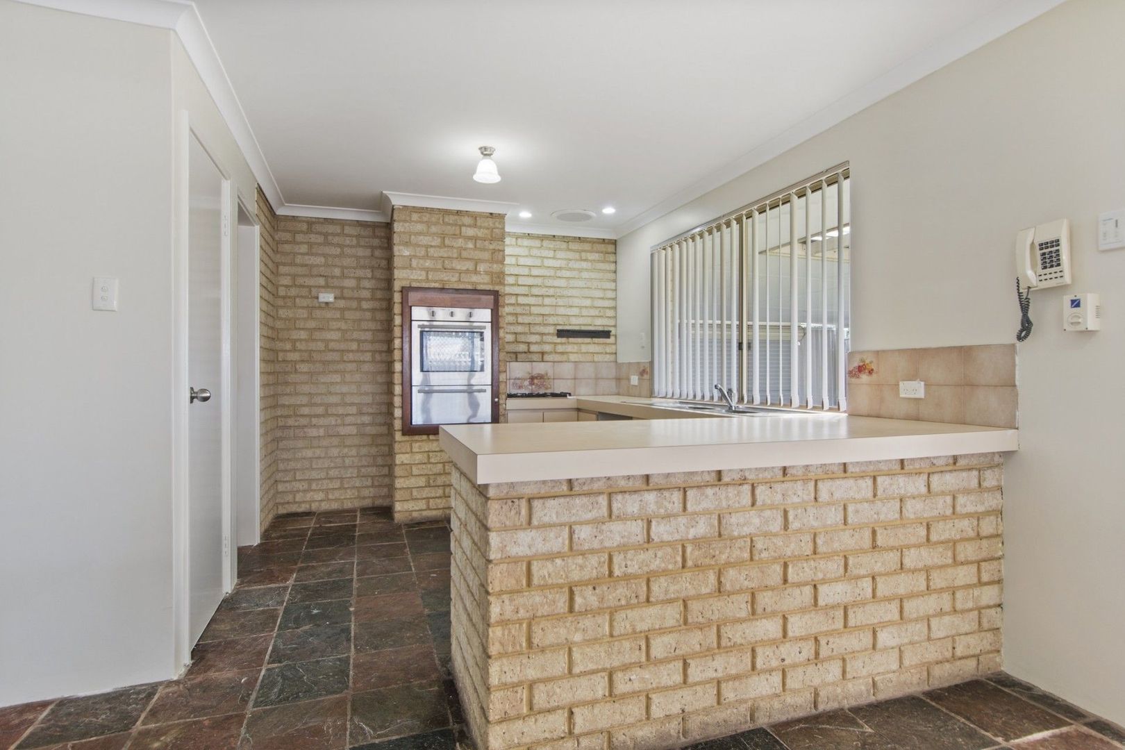 3 Leigh Court, Marangaroo WA 6064, Image 2