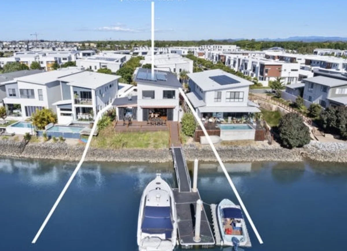 4 Northwater Drive, Hope Island QLD 4212