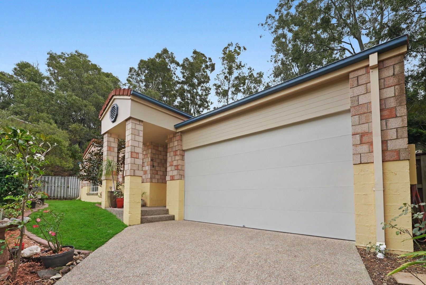 7 Humberside Close, Mudgeeraba QLD 4213, Image 0