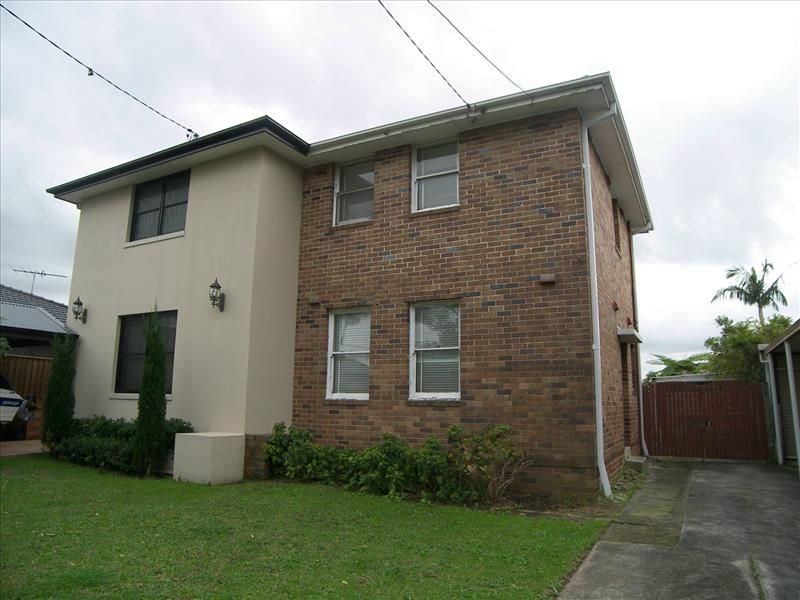 13 Junee Crescent, Kingsgrove NSW 2208, Image 0