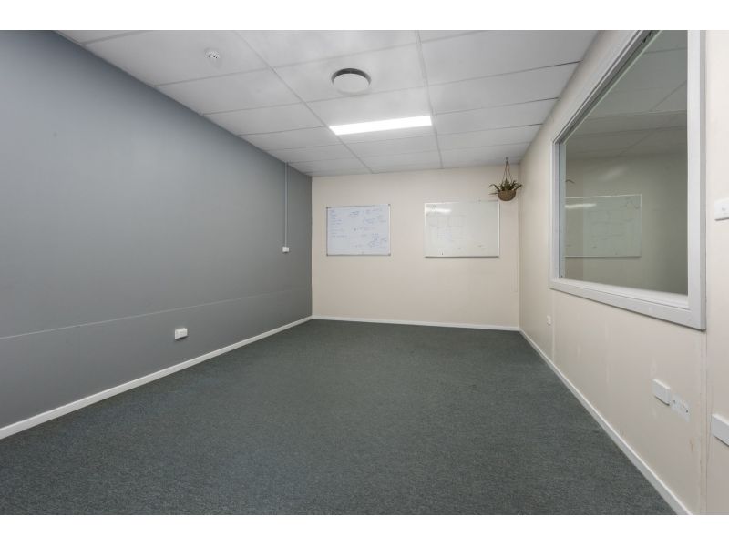 Suite 4/65 Woodhouse Drive, Ambarvale NSW 2560, Image 1