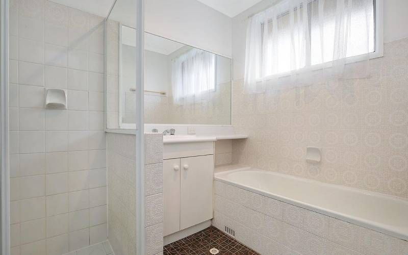 1/2 Kempt Place, Barrack Heights NSW 2528 Apartment For Rent 550