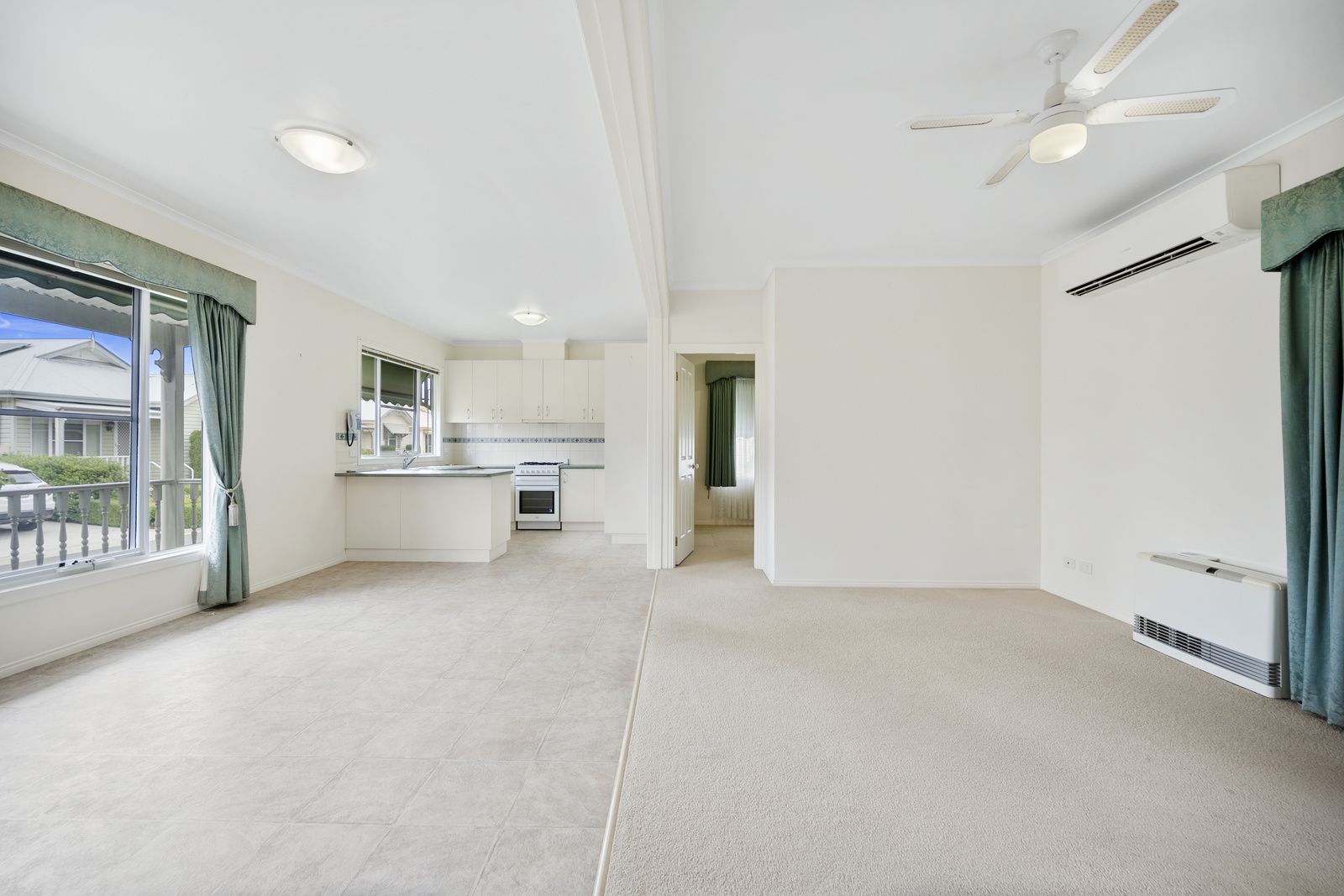 120/2A Railway Avenue, Werribee VIC 3030, Image 2