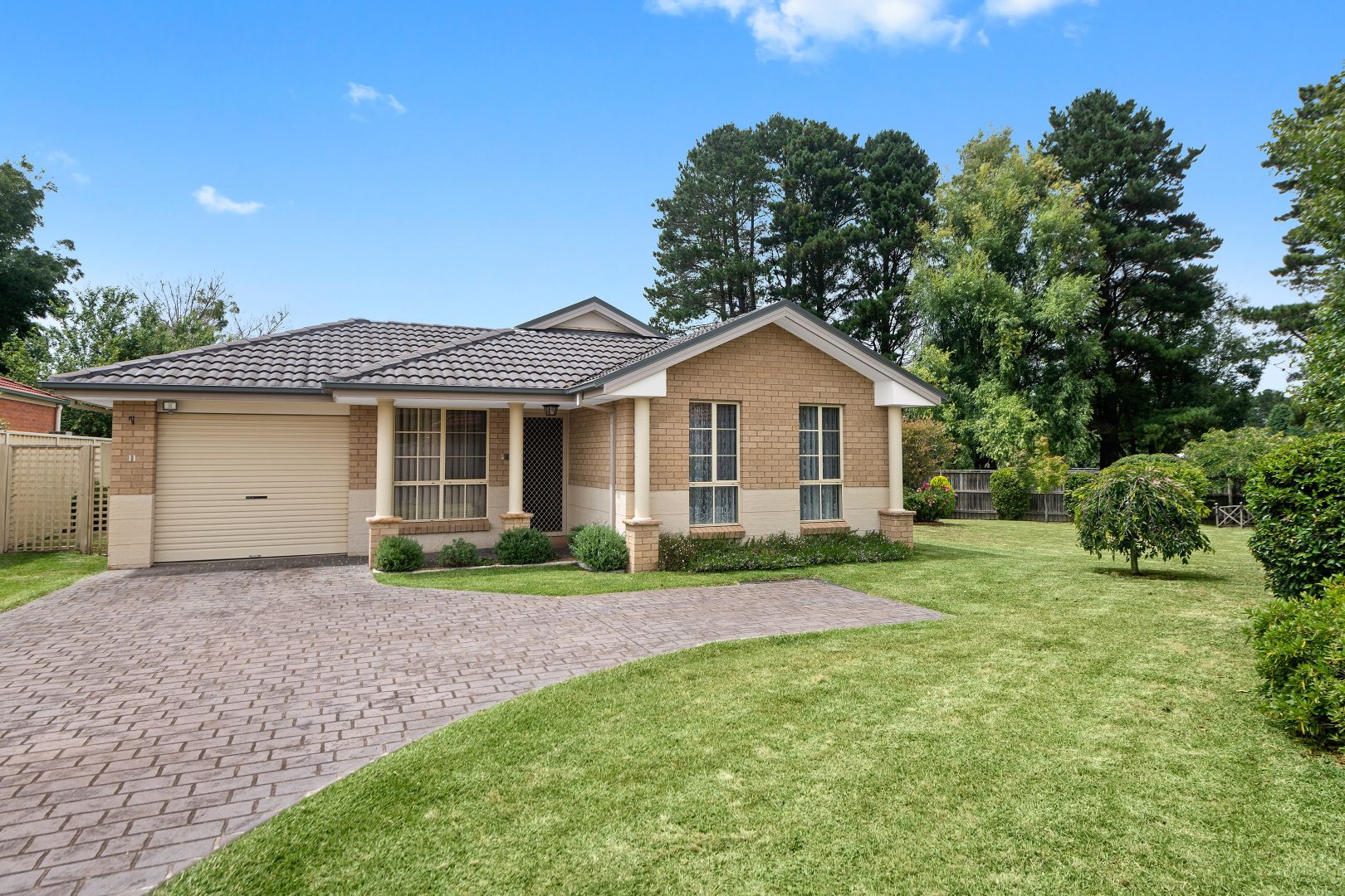 11 Parmenter Court, Bowral Property History & Address Research Domain