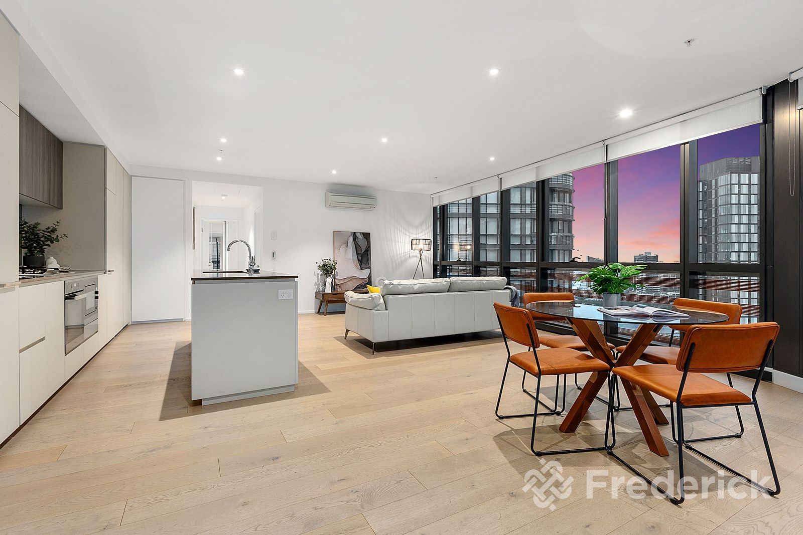 2201S/889 Collins Street, Docklands VIC 3008, Image 2