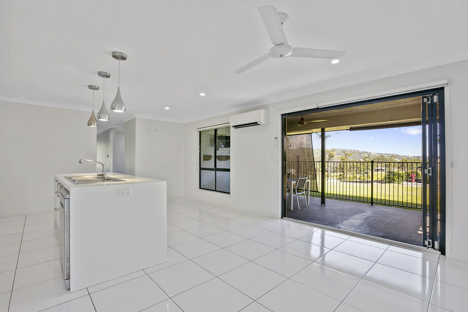 81 Benson Road, Chatsworth QLD 4570, Image 2