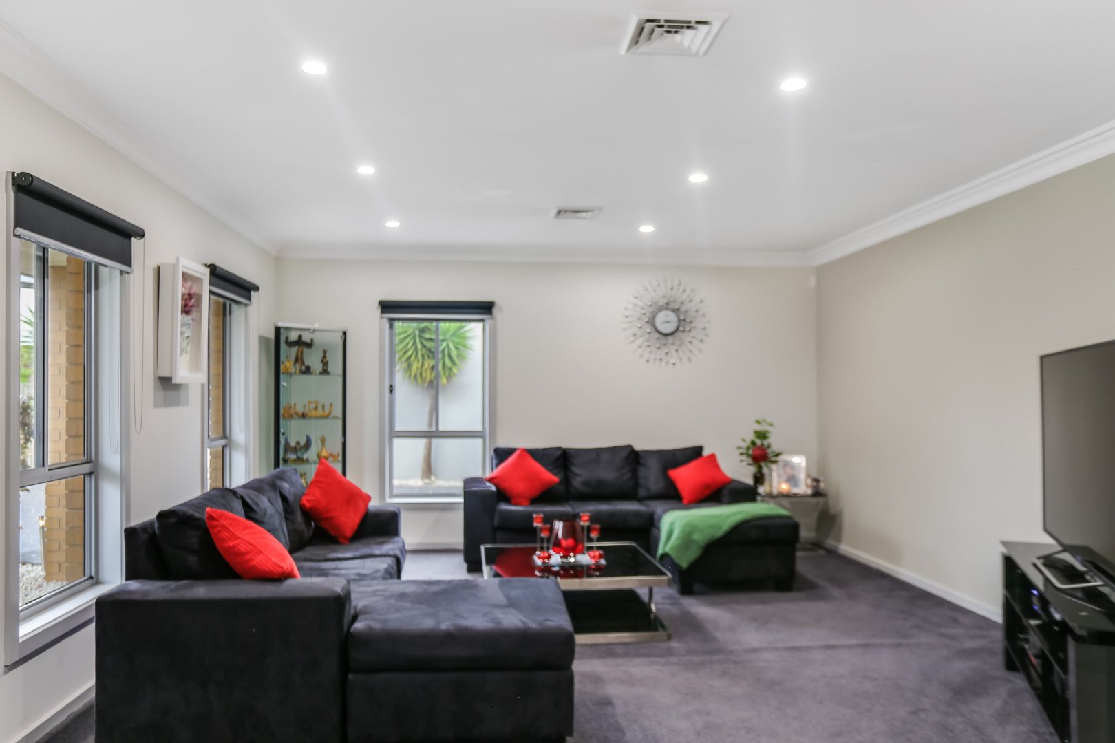 16 Cranesbill Grove, Reservoir VIC 3073, Image 1