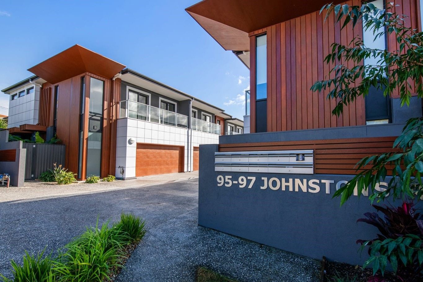 3 bedrooms Apartment / Unit / Flat in 3/95-97 Johnston Street SOUTHPORT QLD, 4215
