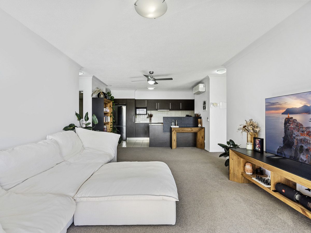 4302/12-14 Executive Drive, Burleigh Waters QLD 4220, Image 1