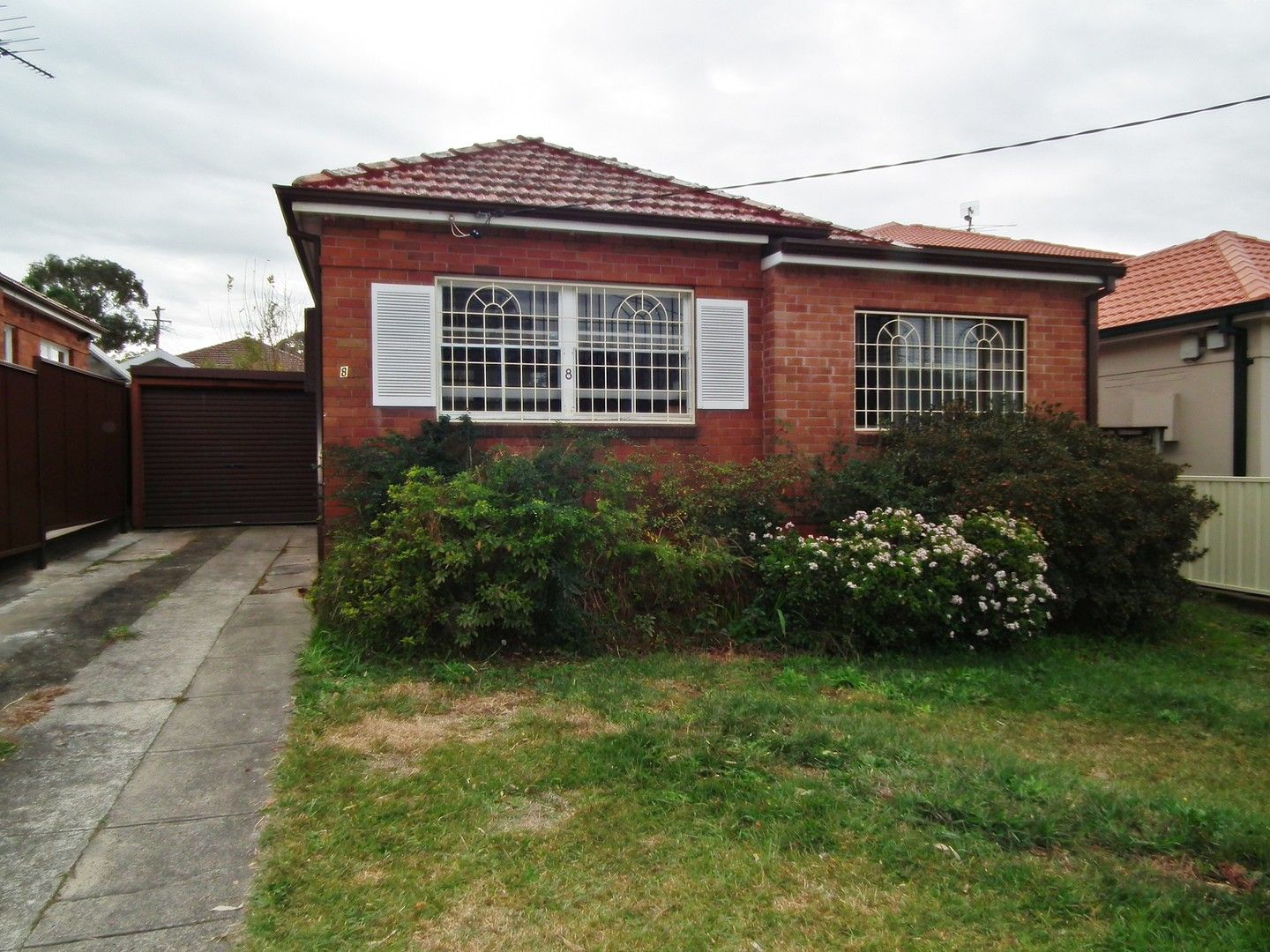 2 bedrooms House in 8 Bungalow Road ROSELANDS NSW, 2196