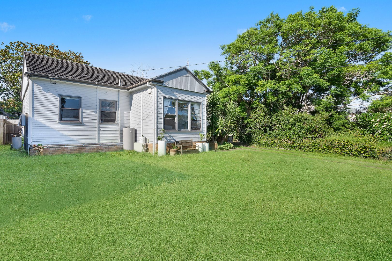 1 Ronald Avenue, Narraweena NSW 2099, Image 1