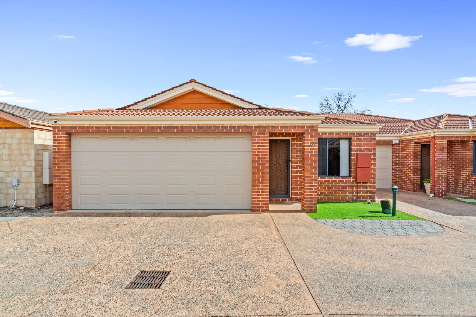 15/79-81 George Way, Cannington WA 6107
