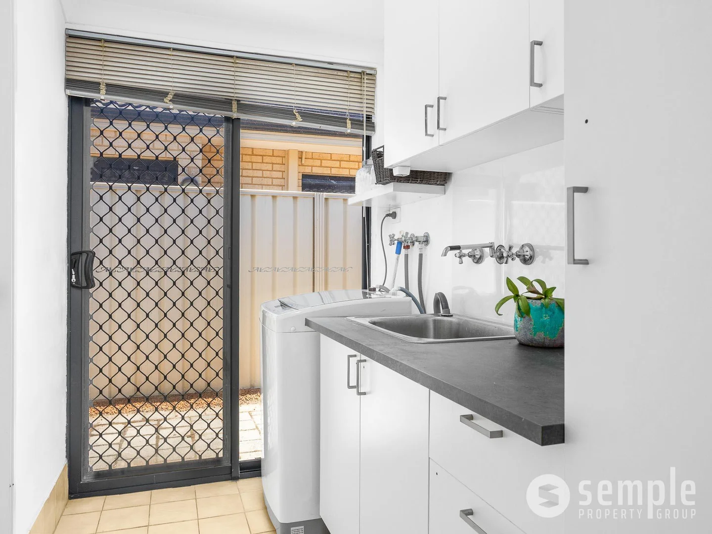 Additional image 19 of 29 Plumwood Avenue, Hammond Park WA 6164