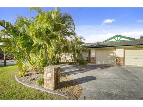3 Plimsoll Place, Helensvale QLD 4212