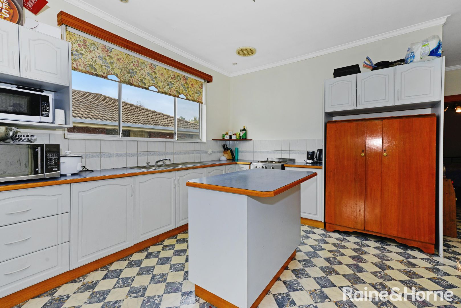 1/77 Abbotsfield Road, Claremont TAS 7011, Image 2