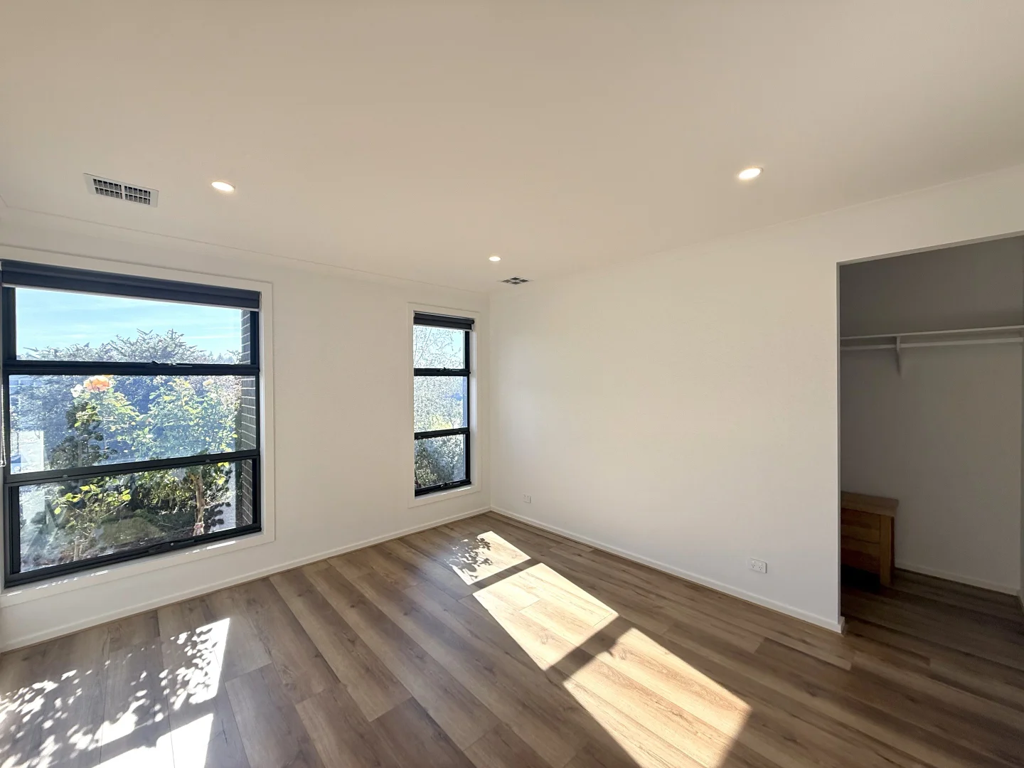 Additional image 2 of 2 Harrods Close, Drouin VIC 3818