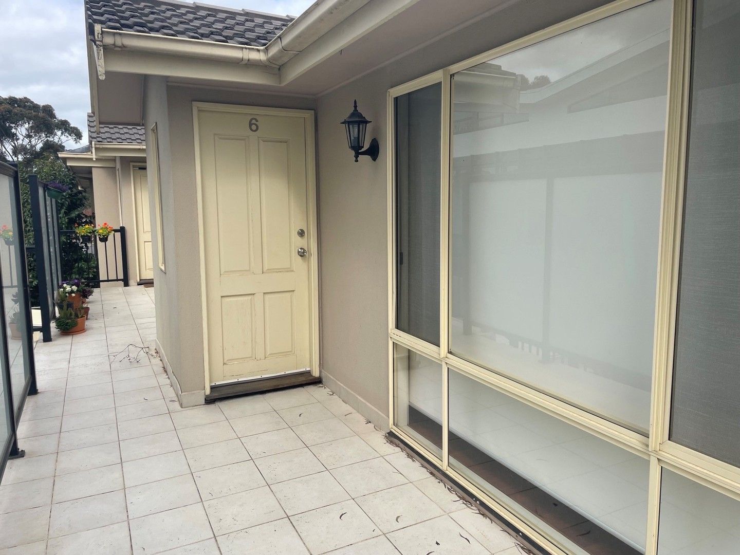 2 bedrooms Apartment / Unit / Flat in 6/3 Vine Street HEIDELBERG VIC, 3084