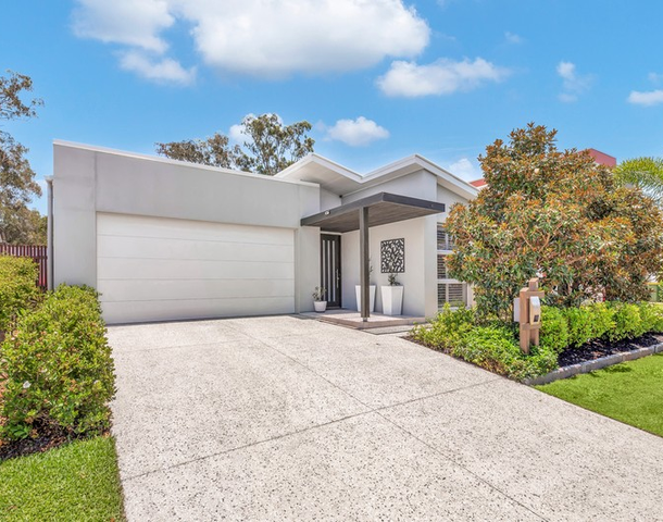 8 Bunderoo Circuit, Pimpama QLD 4209