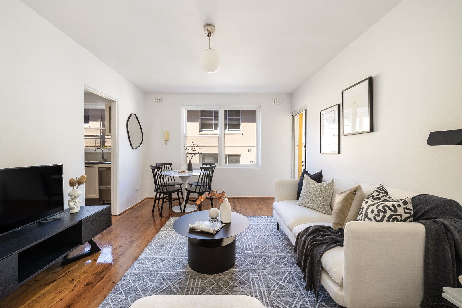 2 bedrooms Apartment / Unit / Flat in 1/14 Hastings Street MARRICKVILLE NSW, 2204