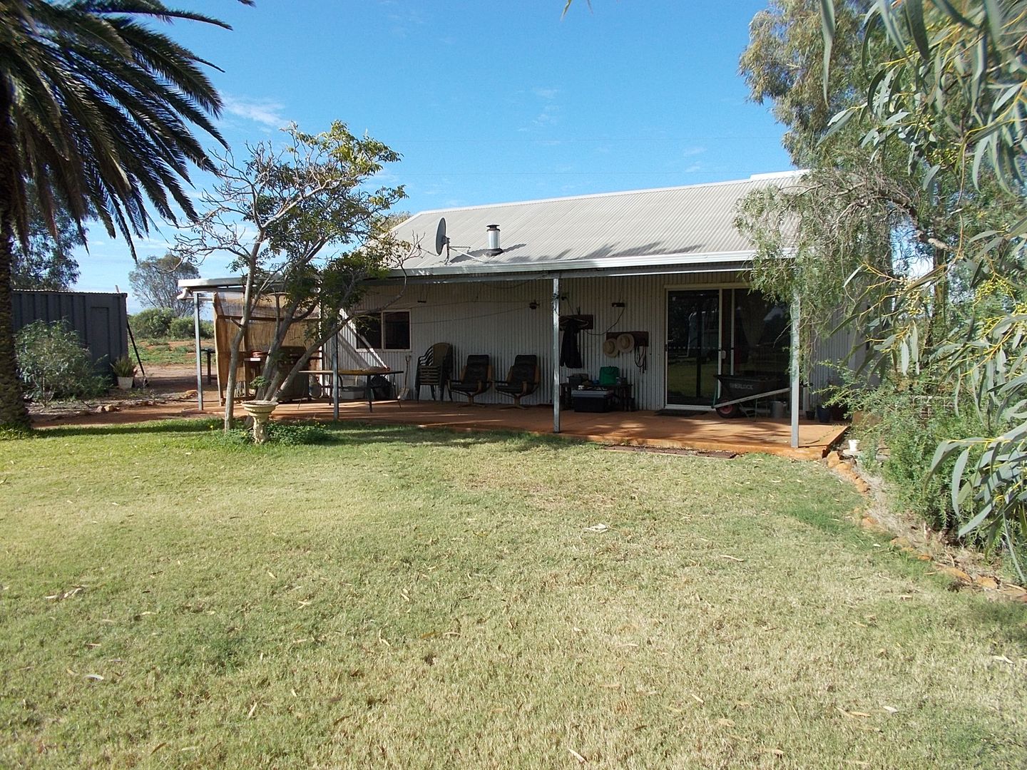 396 Giles Road, Moonyoonooka WA 6532, Image 2