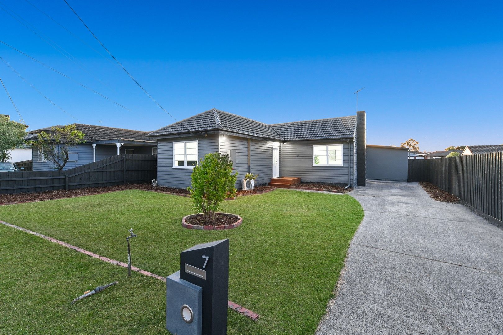 7 Frank Avenue, Clayton South VIC 3169, Image 0