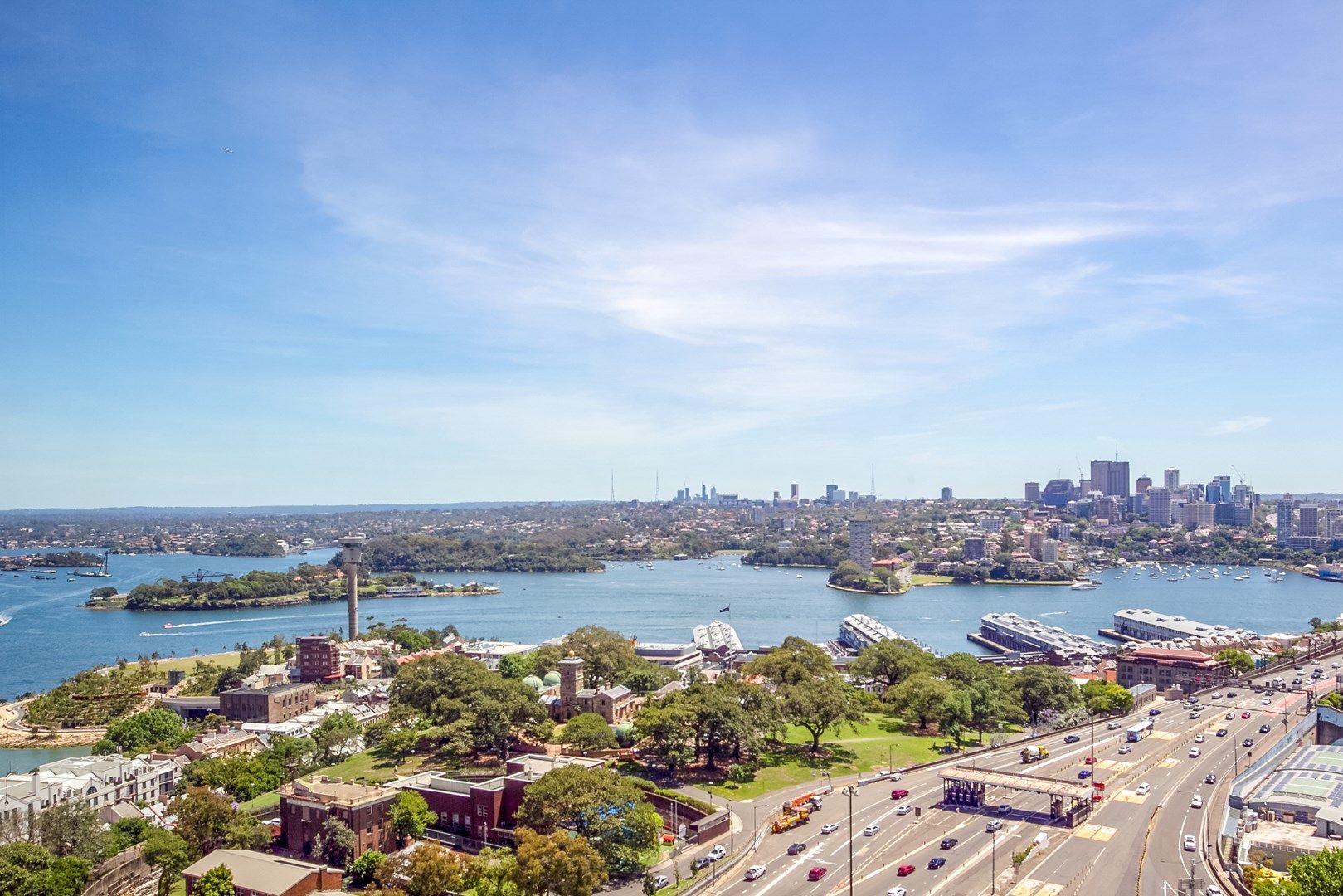 4 bedrooms Apartment / Unit / Flat in 28B/171 Gloucester Street SYDNEY NSW, 2000