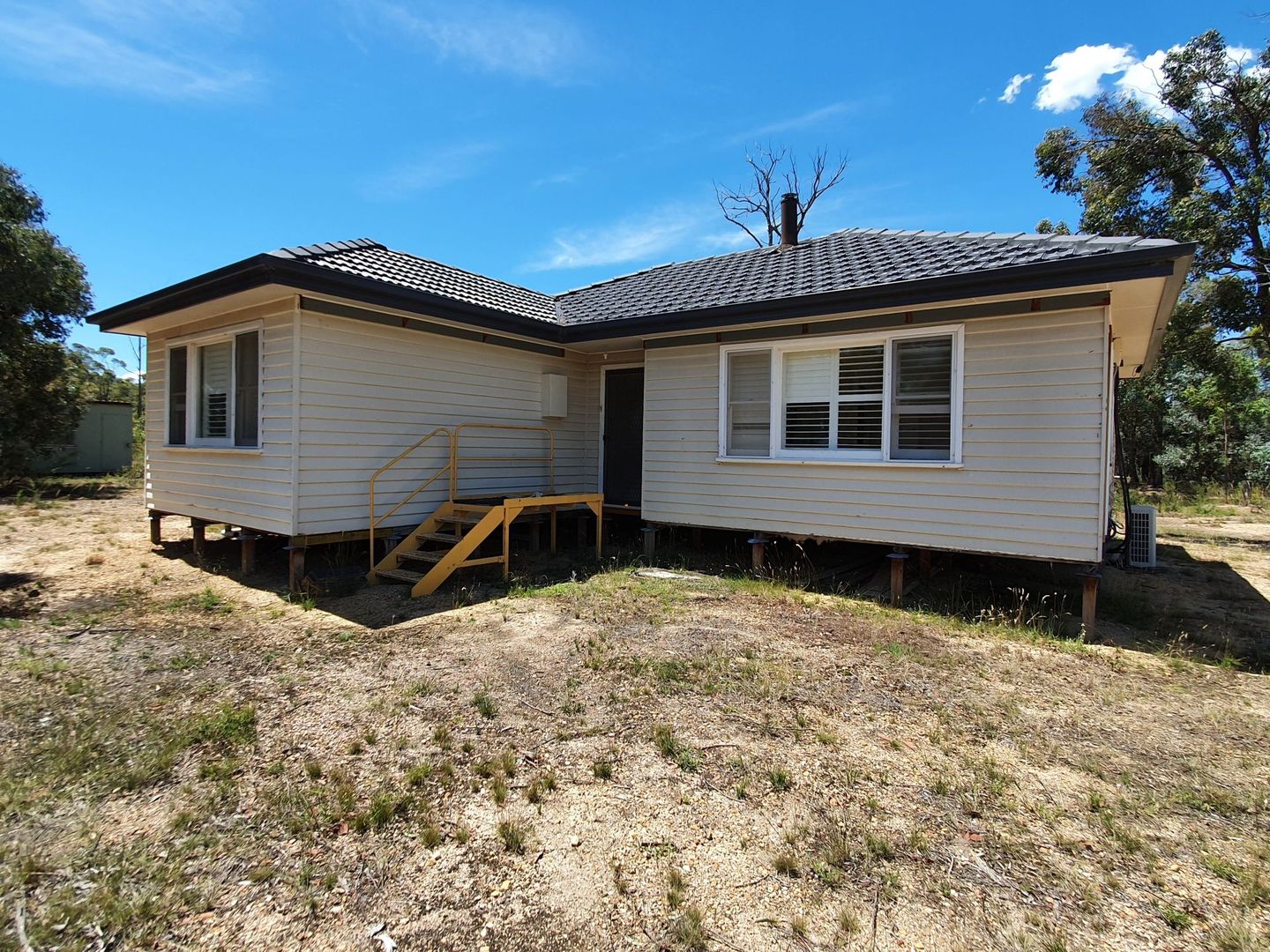 13 Elma Court, Glenmaggie VIC 3858, Image 2