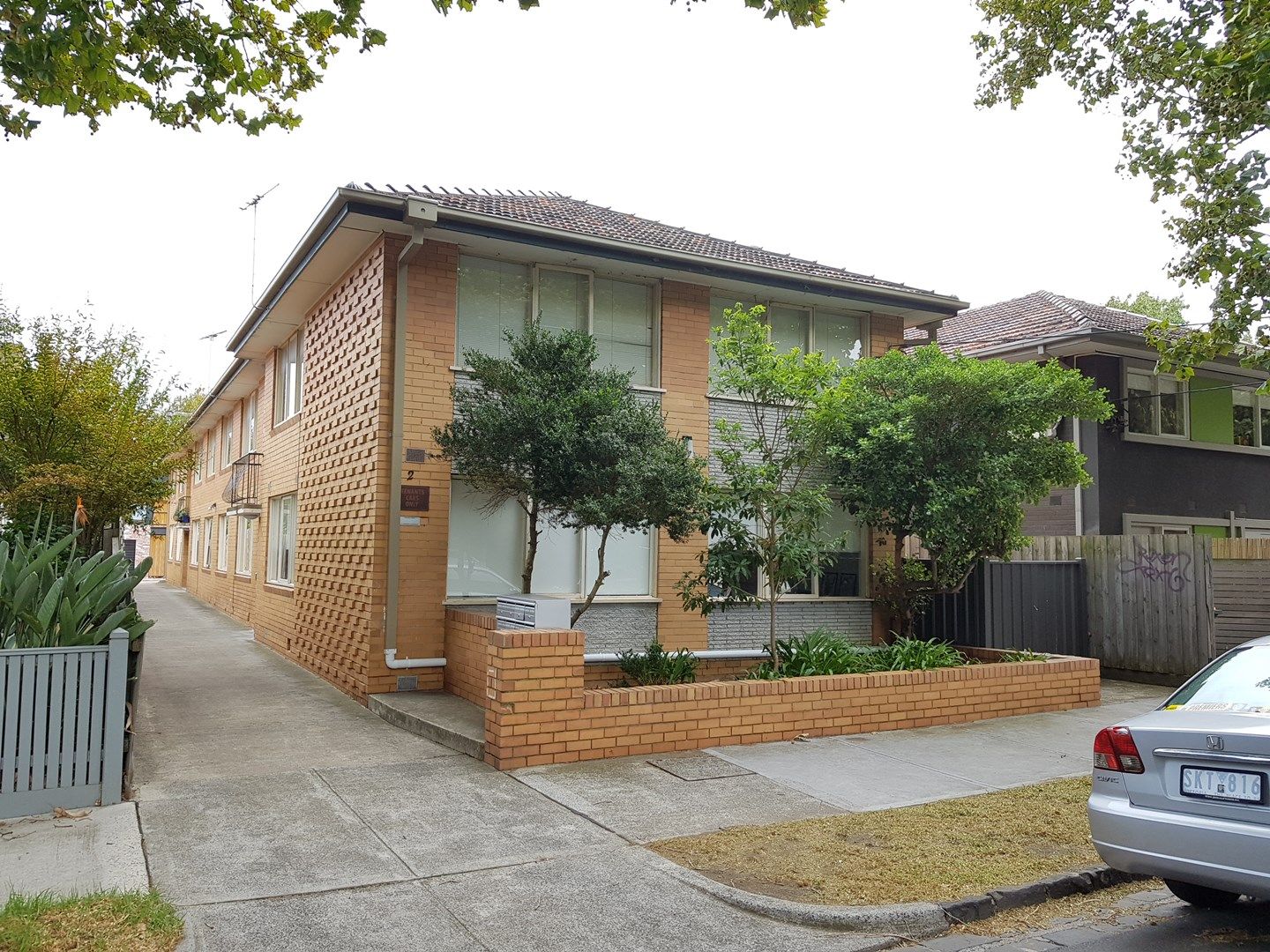 2 bedrooms Apartment / Unit / Flat in 4/28 Ruskin Street ELWOOD VIC, 3184