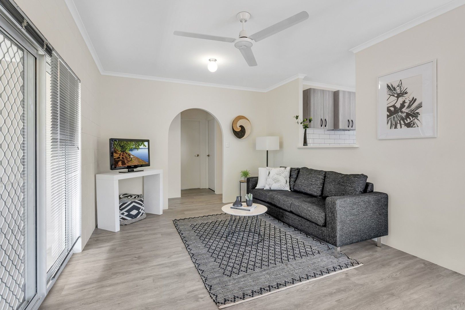 2 bedrooms Semi-Detached in 2/345-347 Mayers Street EDGE HILL QLD, 4870