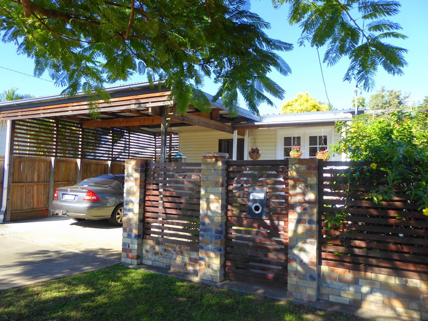 33 Bell St, Woody Point QLD 4019, Image 1