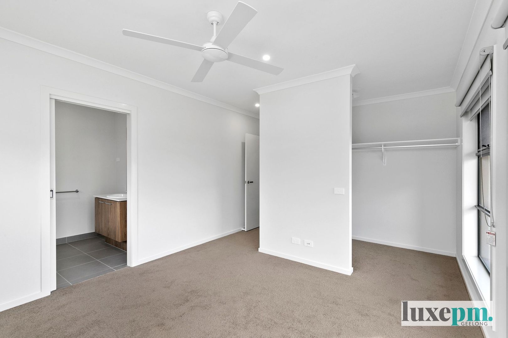 8 Sevenhill Drive, Mount Duneed VIC 3217, Image 2