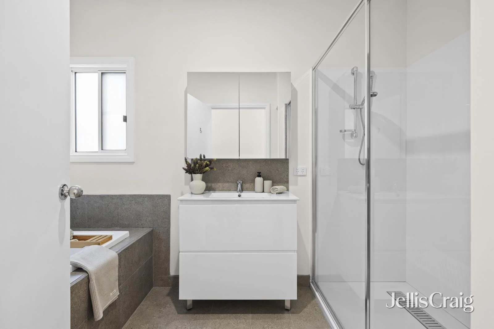 Additional image 15 of 3/4 Anslow Street, Woodend VIC 3442