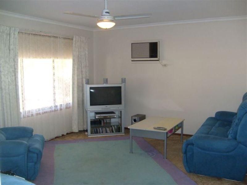 28 Dolan Street, COBDOGLA SA 5346, Image 2