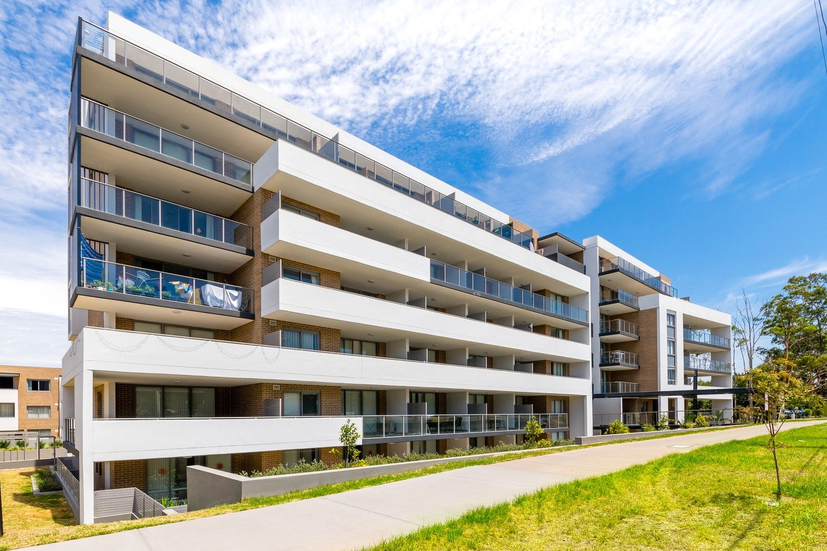 2 bedrooms Apartment / Unit / Flat in 58/1 Meryll Ave BAULKHAM HILLS NSW, 2153