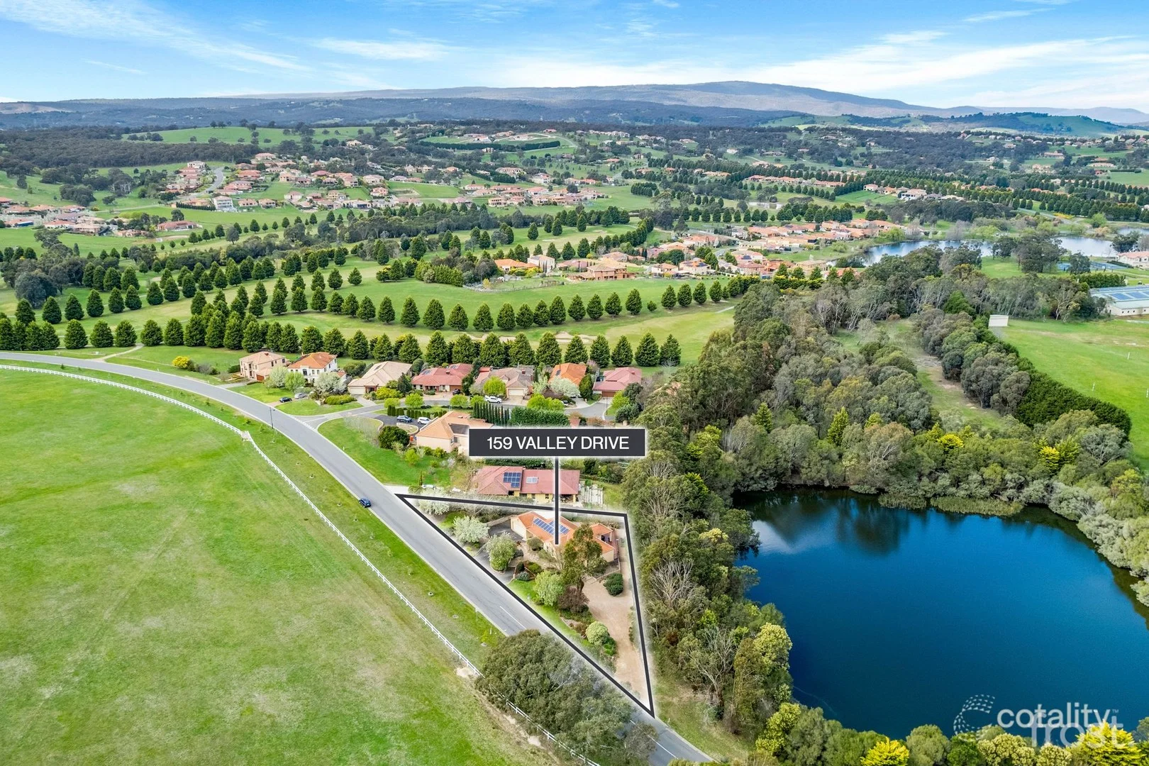 159 Valley Drive, Hidden Valley VIC 3756
