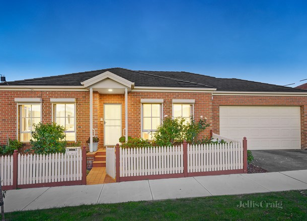 2A Essex Street, Box Hill North VIC 3129