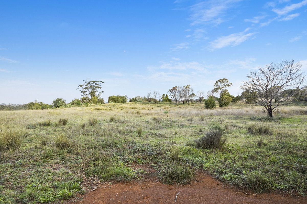 1 Utschink Road, Kleinton QLD 4352, Image 2