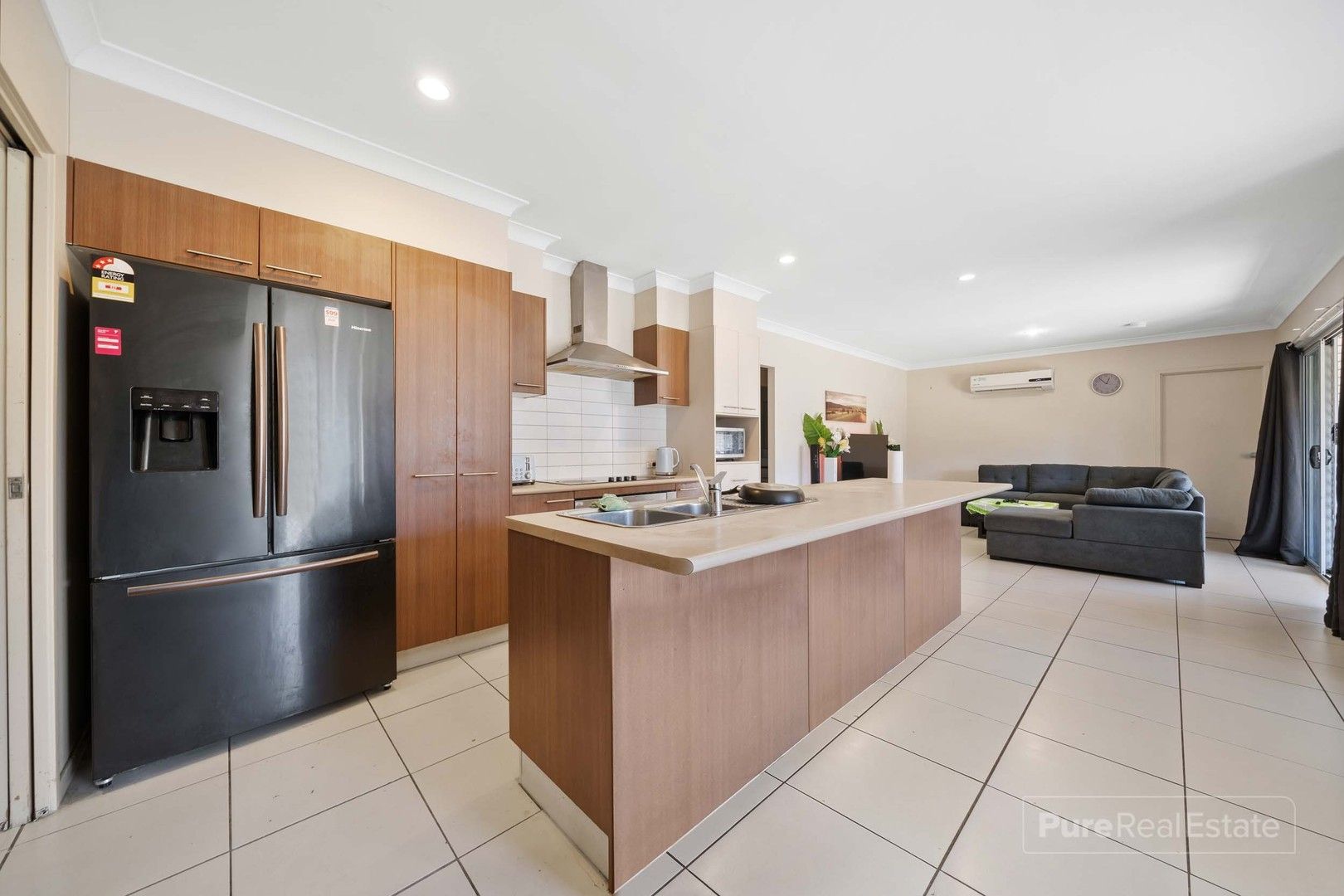 2 Shamrock Court, Chuwar QLD 4306, Image 1