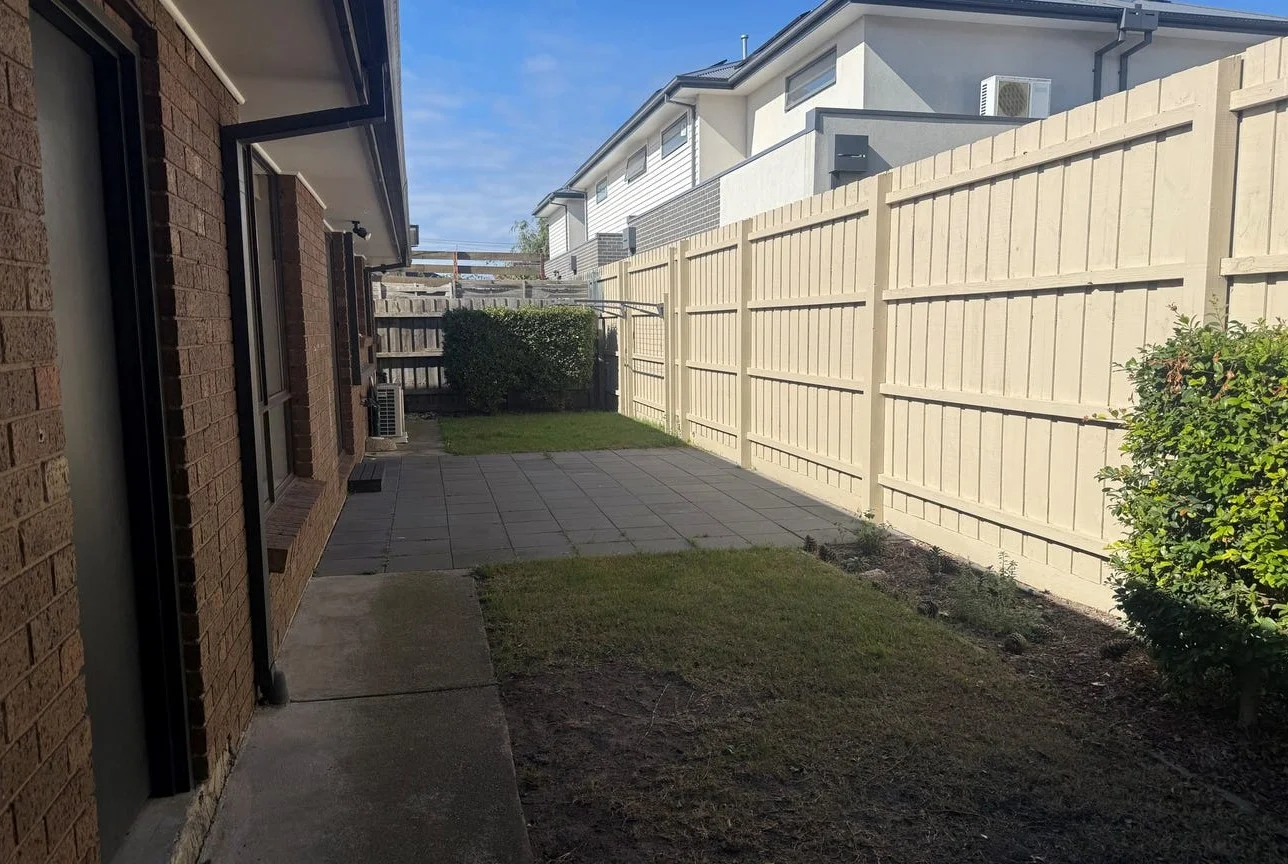 Additional image 10 of 2/80 Civic Pde, Altona VIC 3018