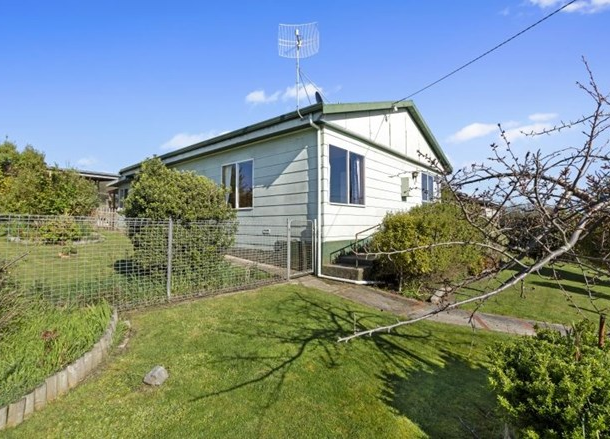 21 Bell Street, Beaconsfield TAS 7270