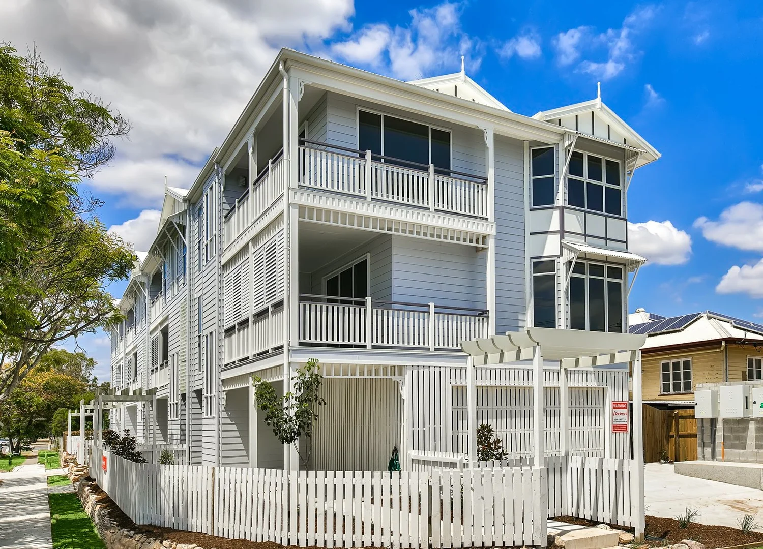 Primary image of 2/49 Darnley, Rocklea QLD 4106