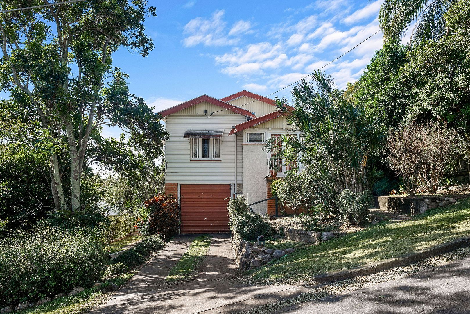 9 Belmont Crescent, Paddington Property History & Address Research
