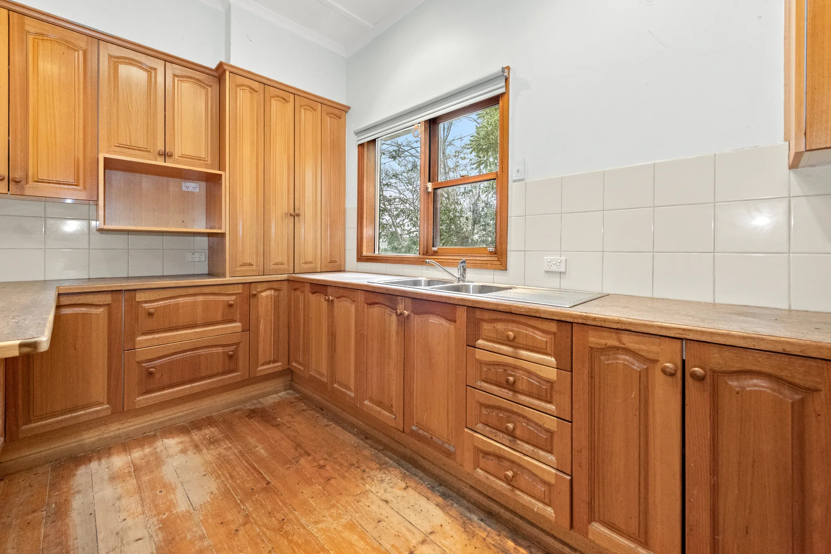 Additional image 4 of 22 Brentani Avenue, Elsternwick VIC 3185