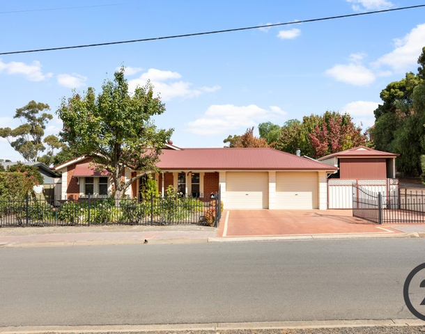 1 Strickland Street, Kapunda SA 5373