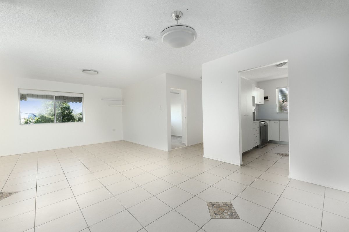 3 bedrooms Apartment / Unit / Flat in 3/165 Sherwood Road TOOWONG QLD, 4066