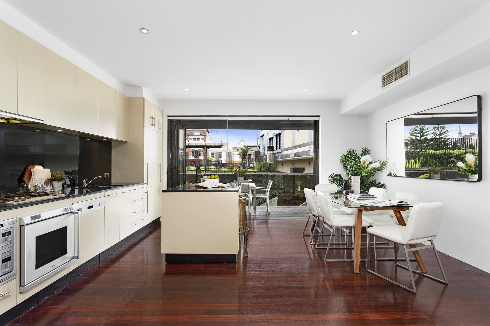 32/13 Oatley Road, Paddington NSW 2021, Image 1